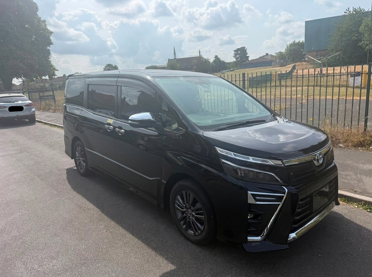 5-seater vehicle